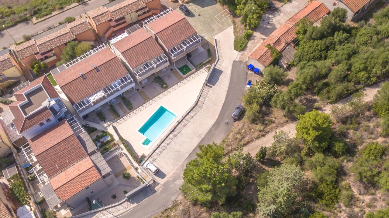 Appartamento Luigi Climatizzato Con Veranda Viddalba Zewnętrze zdjęcie